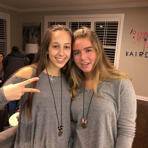 Meet your Posher, Kara